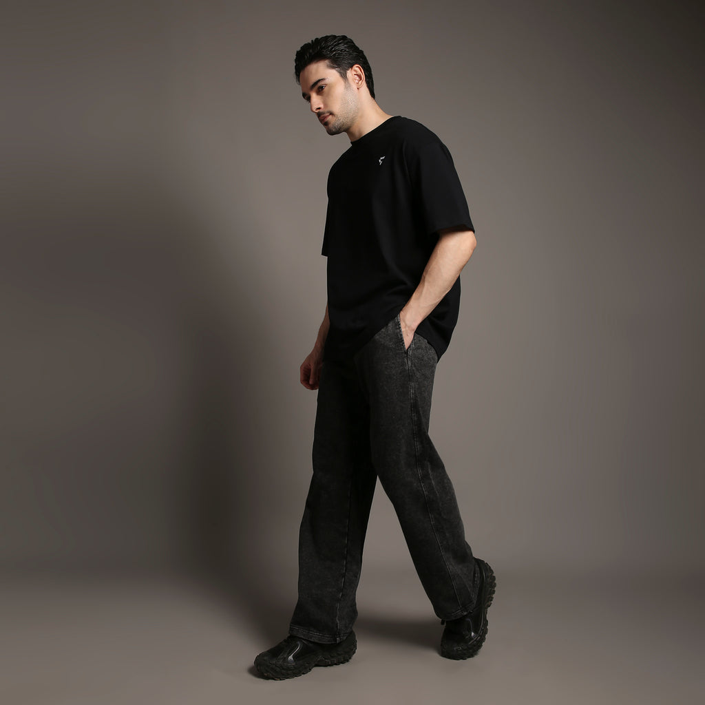 Oversized T-Shirt Black Untamed